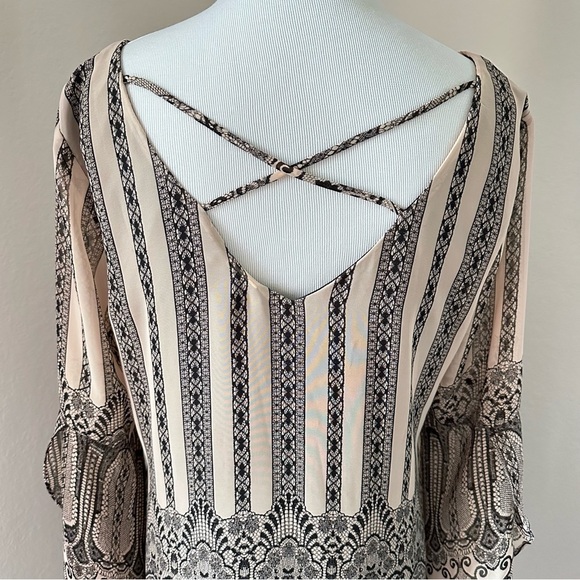 Pink Owl Boho Night Out Nude Black Patterned Dress with Flared Sleeves Small - Picture 6 of 13